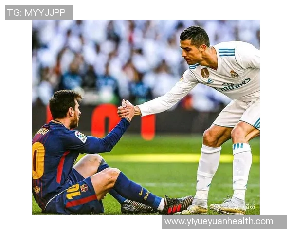 现役足球传奇球星解析：巅峰对决与历史地位的深度剖析